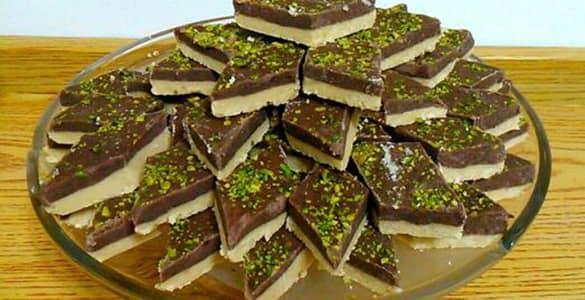 طرز تهیه حلوای دو رنگ مجلسی؛ با دستور آسان و سریع